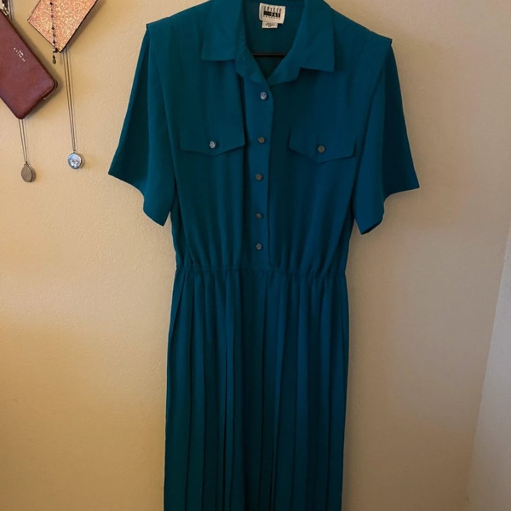 Vintage Leslie Fay pleated dress